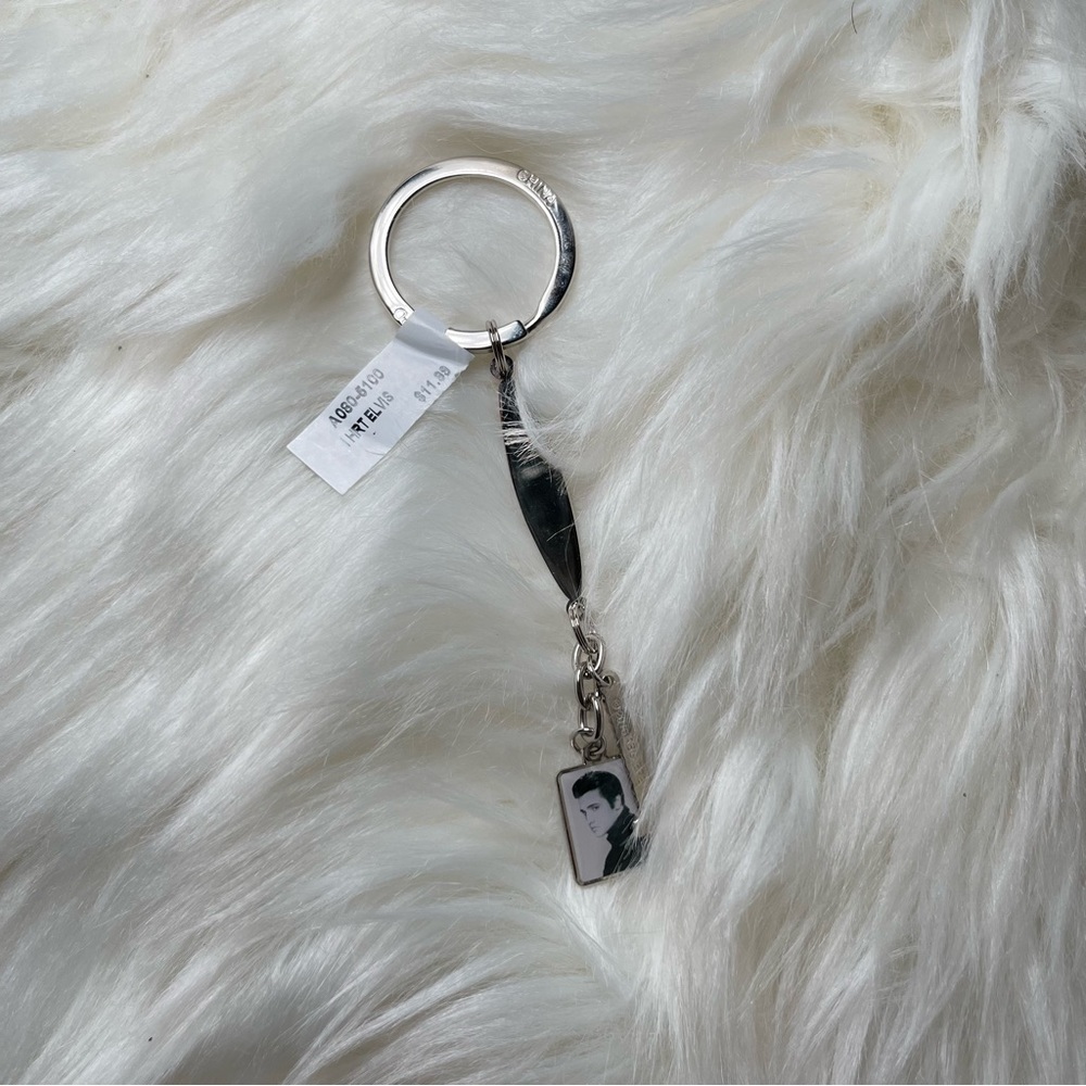 Elvis Presley Graceland key chain